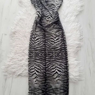 Zara zebra desenli elbise