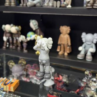 Kaws 19cm