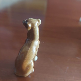 D195812052025 Yükseklik 6cm Genişlik 3cm Gürcistan Porselen Köpek 1 Adet