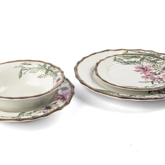 P038.370329 Bloom 24 Parça Yemek Takım Sofra Mutfak Dekoratif Hediyelik New Bone Porselen
