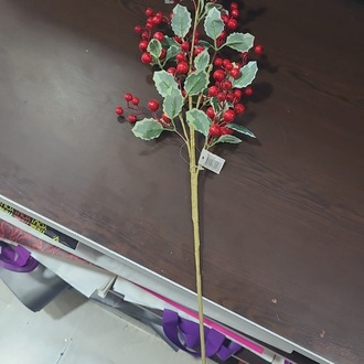56-0157 Yılbaşı Noel Yapay Çiçek Kırmızı Toplu Yeşil Yapraklı  72x15x9cm 