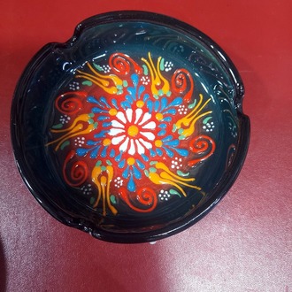 A151629102025 Büyük küllük Çap 10cm Yük 4 cm Seramik El Yapım 1 Adet