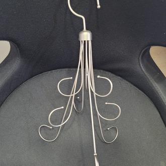 A3625307 Umbra 36cm Metal Dokuzlu Askılık Paslanmaz Çelik Suya Rüzgara Dayanıklı 1 Adet