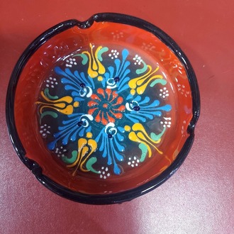 D151629102025 Büyük küllük Çap 10cm Yük 4 cm Seramik El Yapım 1 Adet