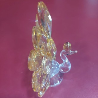 ZO-120-AMB Küçük Tavus Amber