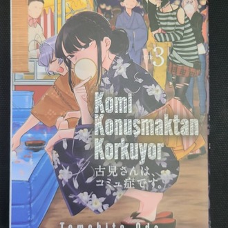 9786256378070 Komi Konuşmaktan Korkuyor Cilt 3 çizgi roman edebiyat kitap