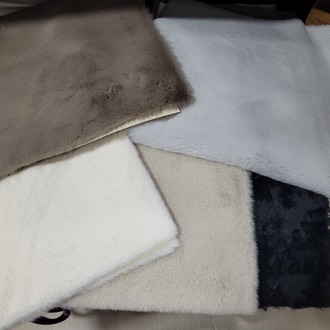 HLY-4570-MICRO Kaymaz Tabanlı Micro Polyester Yıkanabilir Pratik Halı 45x70 cm 1 Adet Rastgele