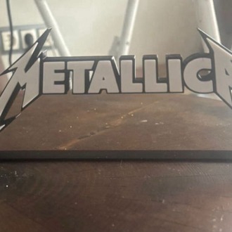 211309052026 Metallica Logo Masa Üstü Dekoratif Obje Figür Siyah Ürün