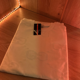 GUCCİ BEYAZ KAZAK