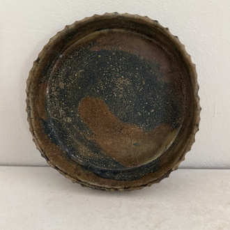 Kahverengili Kase (medium) 