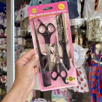 Saç Kesme Makas Ustra ve Tarak Seti 4'lü