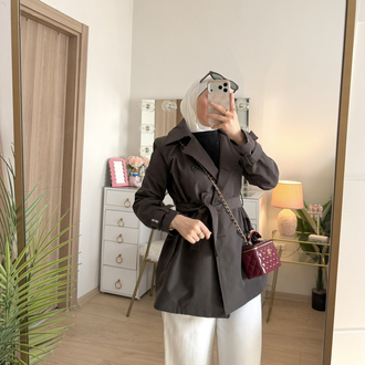 Luna cape trench