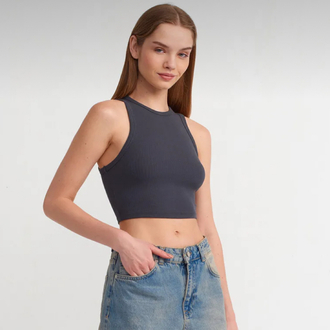 Dilvin dikiş efektli crop top antresit
