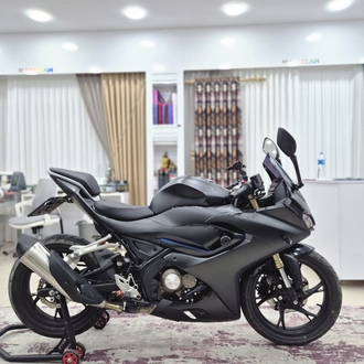 SRK 125 R MAT SİYAH KAPLAMA