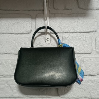 Siyah Renk El Çantası