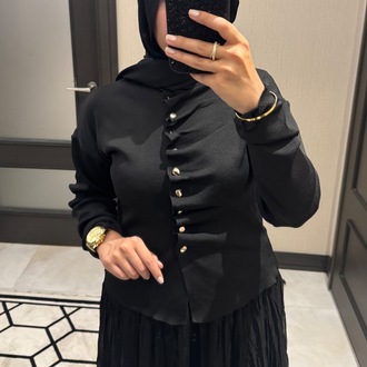 Düğme Detaylı Triko Bluz