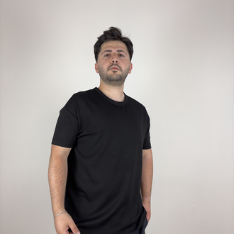 Oysh Siyah Kol-Omuz Dar Tişört 