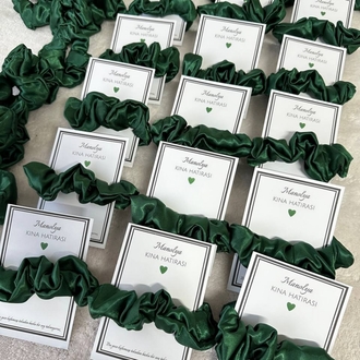 20 Stück Satin-Haargummis als Gastgeschenk. | EW-292654