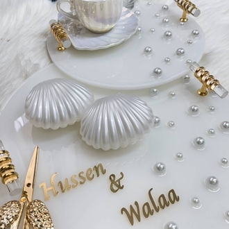 Handgefertigtes Verlobungstablett im Muschel-Design mit Perle | EW-292532
