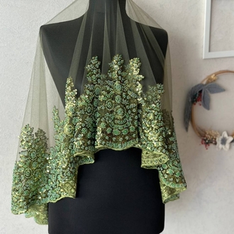Brautschleier-Set aus französischer Guipure-Spitze mit Perlen und Namensstickerei | EW-292911