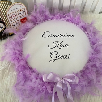 Für Hochzeit und Henna-Feier: gefiedertes, personalisiertes Brauttamburin | EW-292944