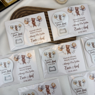 20 x Personalisierte Baby-Gastgeschenke mit Flaschenöffner und Karte | EW-292978