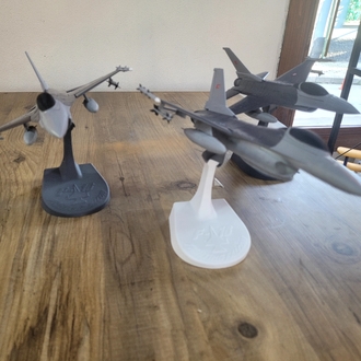 F-16 3D Maket uçak