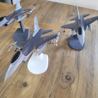 F-16 3D Maket uçak