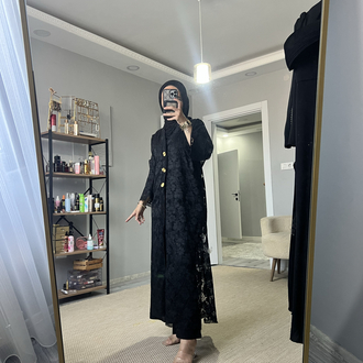 Gold detaylı dantel abaya 