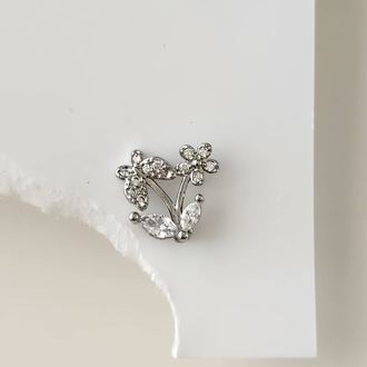 Kelebek Çiçek Model Kıkırdak Piercing Tragus Helix Gümüş Renk Küpe - 1574