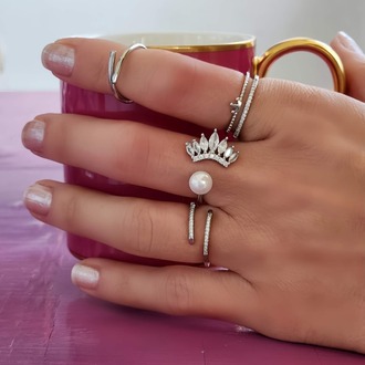 Taç Model Minimalist Taşlı Model Ayarlanabilir Silver Renk Çelik Yüzük - 1448
