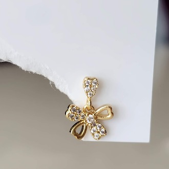 Sallantılı Fiyonk Kurdela Model Kıkırdak Piercing Tragus Helix Altın Gold Renk Küpe  - 1571