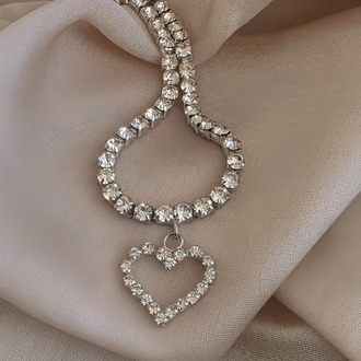 Tek Sıralı Kalp Figürlü Kristal Taşlı Choker Tasma Silver Renk Kolye - 1789