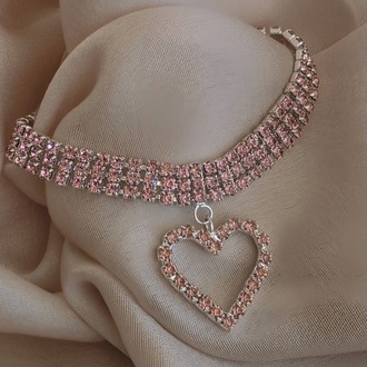 Üç Sıralı Kalp Figürlü Kristal Taşlı Choker Tasma Pembe Renk Kolye - 1791