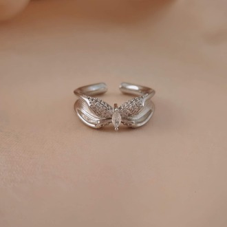 Kelebek Model Zirkon Taşlı Ayarlanabilir Silver Gold ve Gümüş Renkli Yüzük - 1672