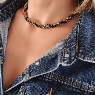 Etnik Bohem Sarmal Dönmeli Model Kristal Siyah Gold Renkli Taşlı Kristal Boncuk Kolye - 1366