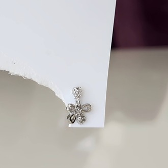 Sallantılı Fiyonk Kurdela Model Kıkırdak Piercing Tragus Helix Gümüş Renk Küpe - 1570