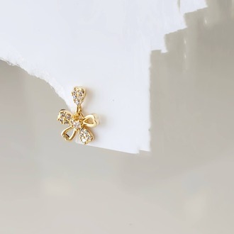 Sallantılı Fiyonk Kurdela Model Kıkırdak Piercing Tragus Helix Altın Gold Renk Küpe  - 1571