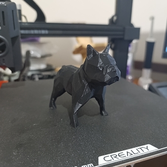 Bulldog Figürü low poly 