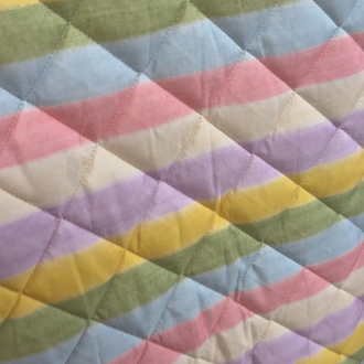 Pastel Gökkuşağı Kapitone