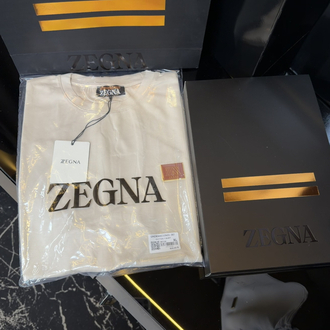 Zegna Logo Plaque T-shirt ( İthal-Ütü İstemez-NFC Aktif) Kum Beji