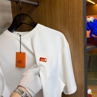 Hermes Metal Logo T-shirt ( İthal-Ütü İstemez-NFC Aktif)