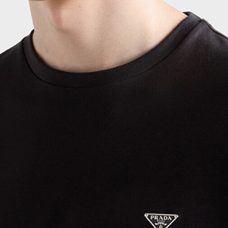 Prada Logo Plaque T-shirt ( İthal-Ütü İstemez-NFC Aktif)