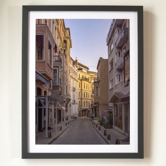 Faik Paşa Caddesi…