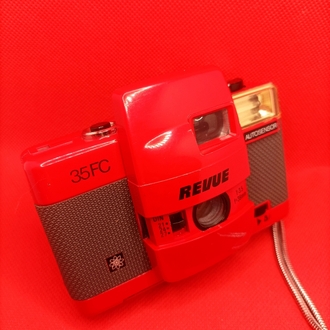 KIRMIZI RENKLİ REVUE 35 FC ANALOG FOTOĞRAF MAKİNESİ