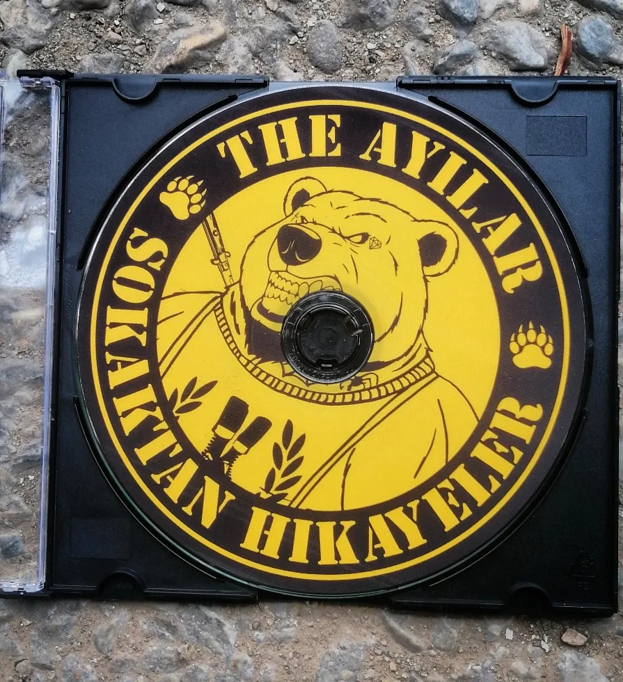 The Ayılar-Sokaktan Hikayeler Audio Edition 
