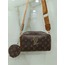 Louis Vuitton Kol Çantası