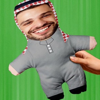 Kişiye Özel Fotoğraflı Hediyelik Komik Arap Şeyhi Peluş Bebek -25cm-