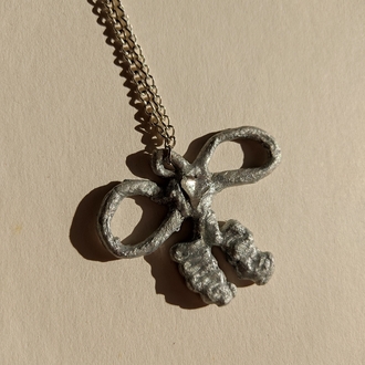 Silver Ribbon Kolye