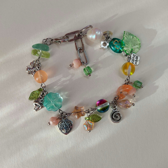 Autumn themed bracelet